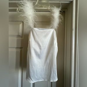 White feather top